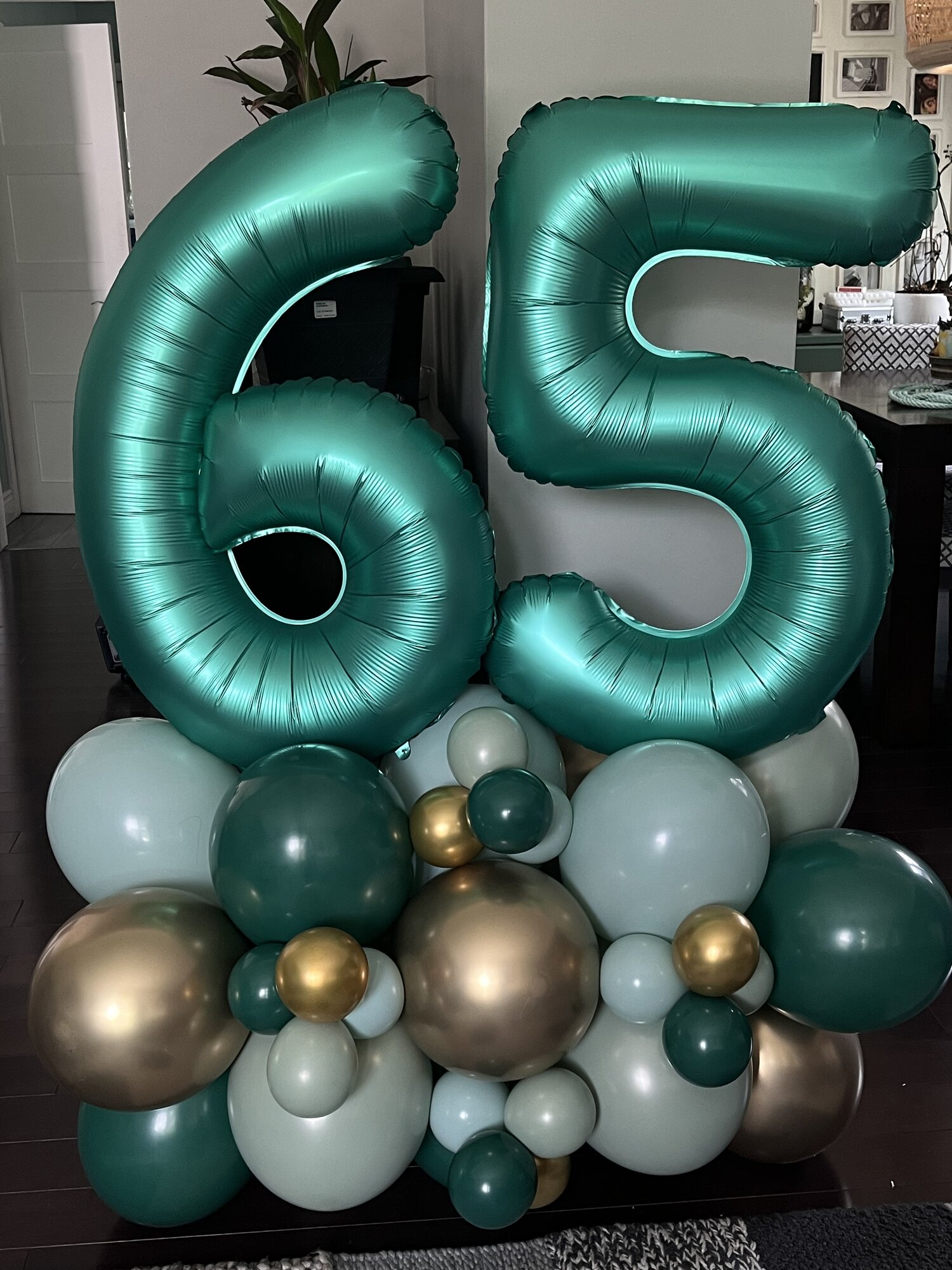 Floral and balloon installation